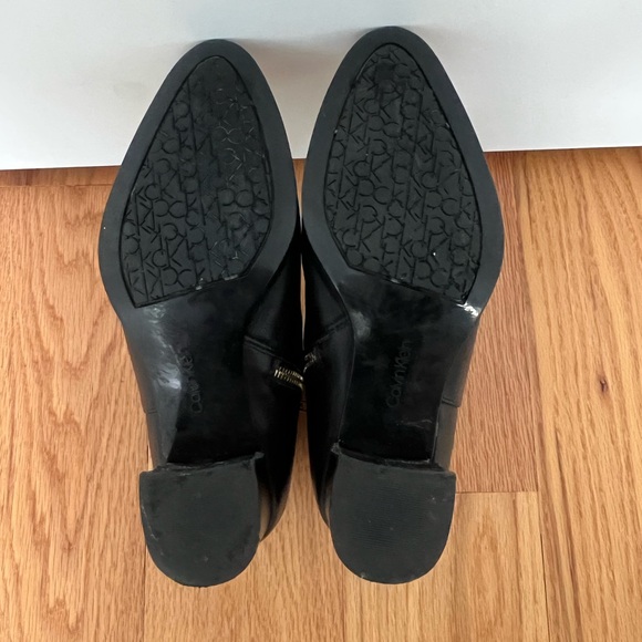 Calvin Klein black leather ankle bootie size 6.5 - Picture 5 of 9